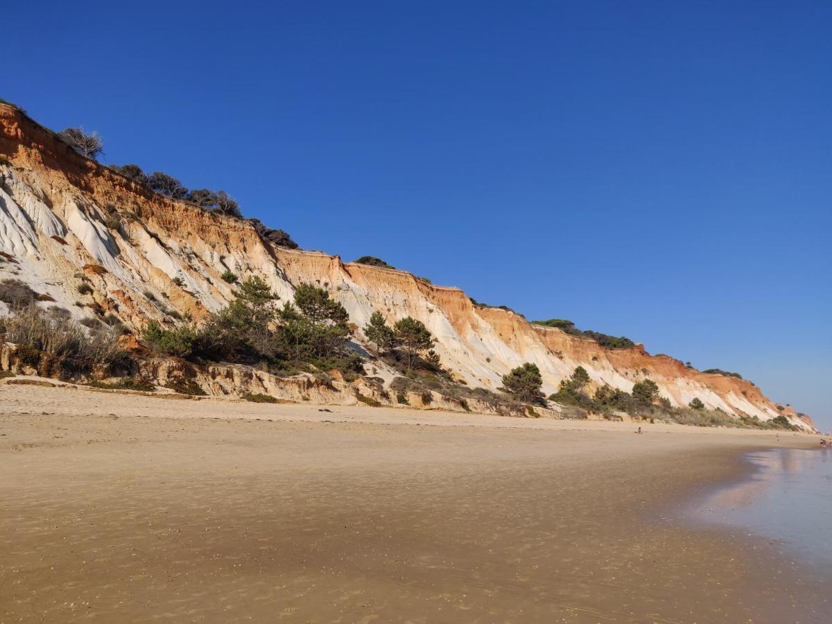 Algarve Albufeira, Quiet Apart With Pool At 10 Mn Walk From Praia Da Falesia Olhos de Agua  Exterior photo